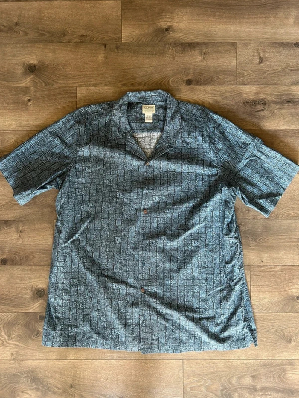 L.L.Bean XXL-Tall Traditional Fit 100% Cotton Geometric Short Sleeve Shirt